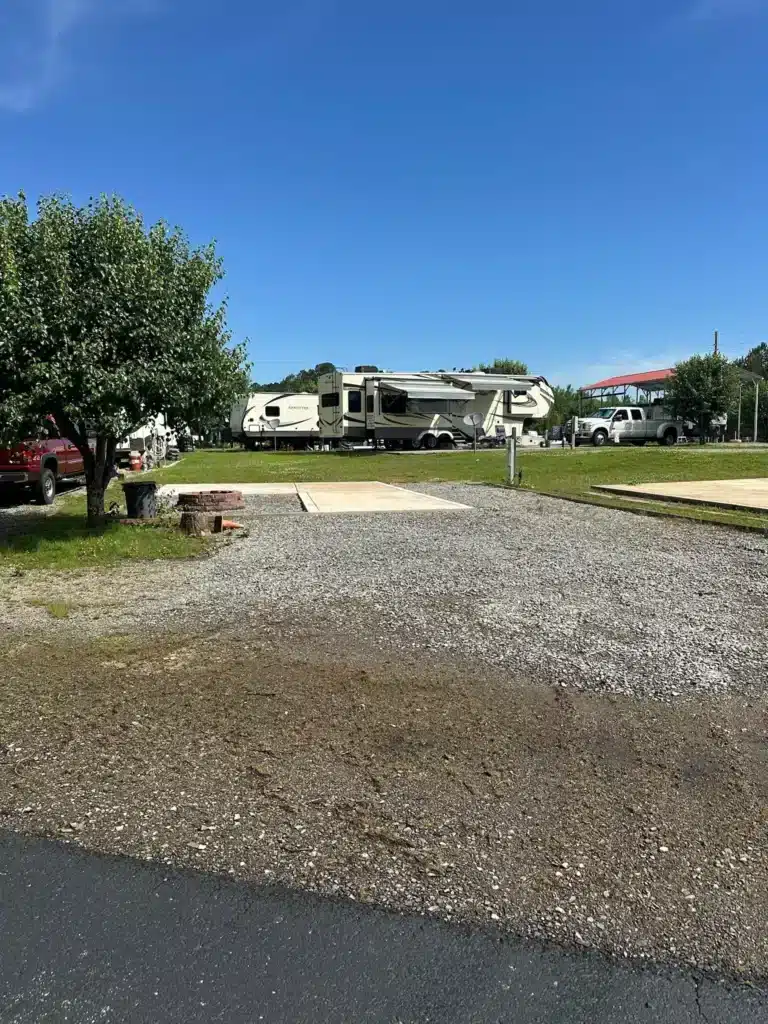rv park near huntingdon tn​